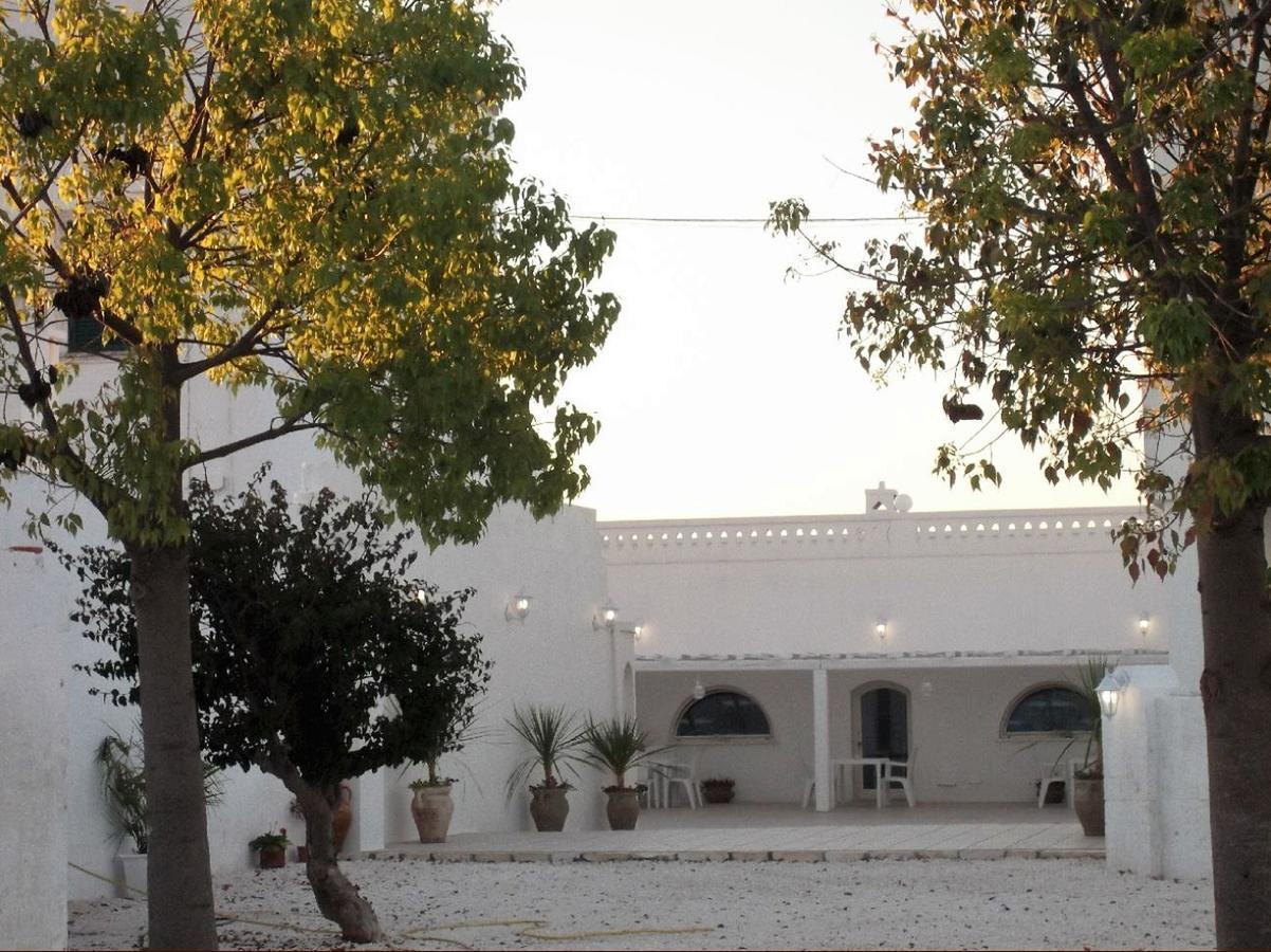 Masseria Di Benedetto Ostuni Exterior foto